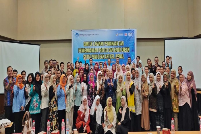 Gelar Bimtek Strategis untuk Tingkatkan Kualitas Dosen dan Karya Ilmiah di Muara Bungo